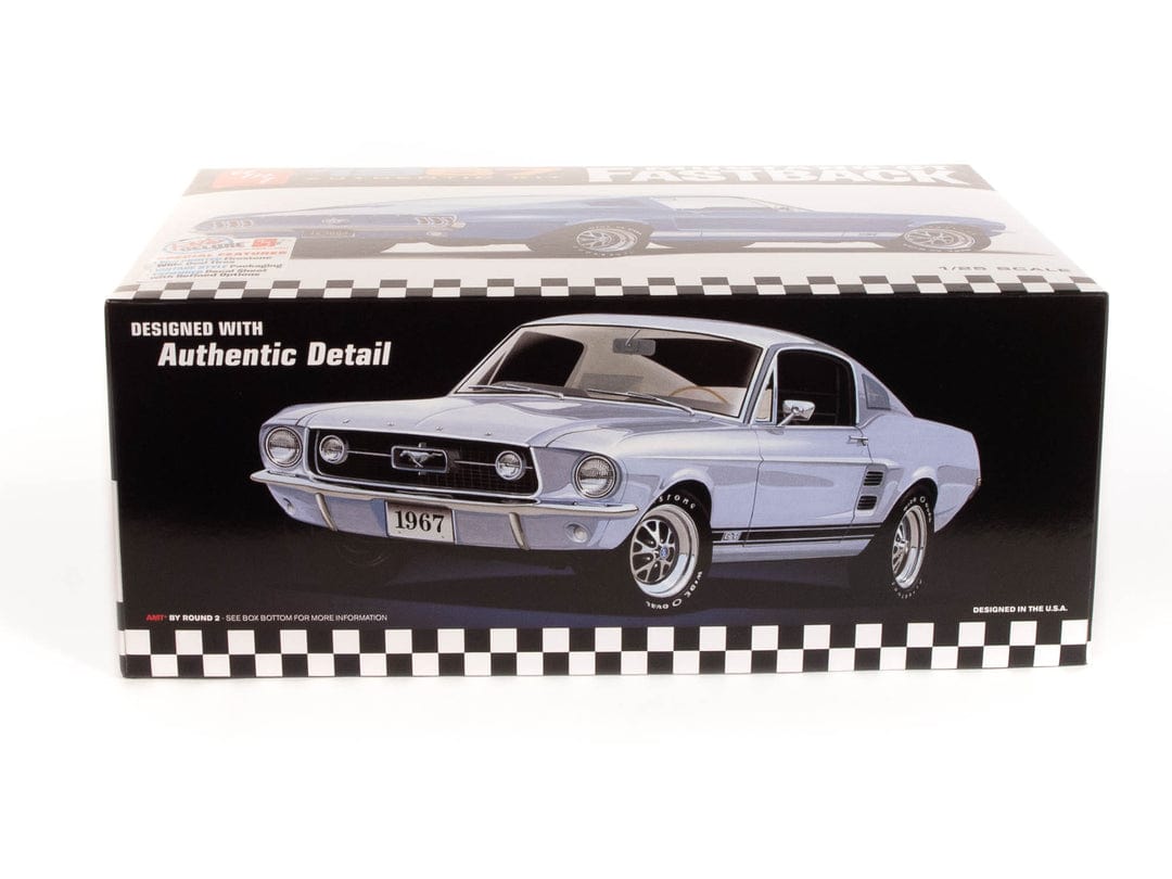 AMT Scale Model Kits 1/25 AMT 1967 Ford Mustang GT Fastback
