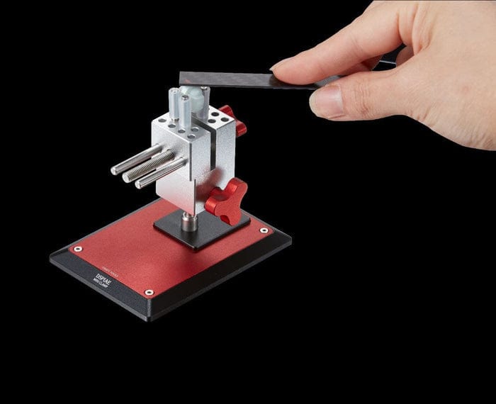 DSPIAE Scale Model Accessories DSPIAE AT-TV Omni-directional Tabletop Vise
