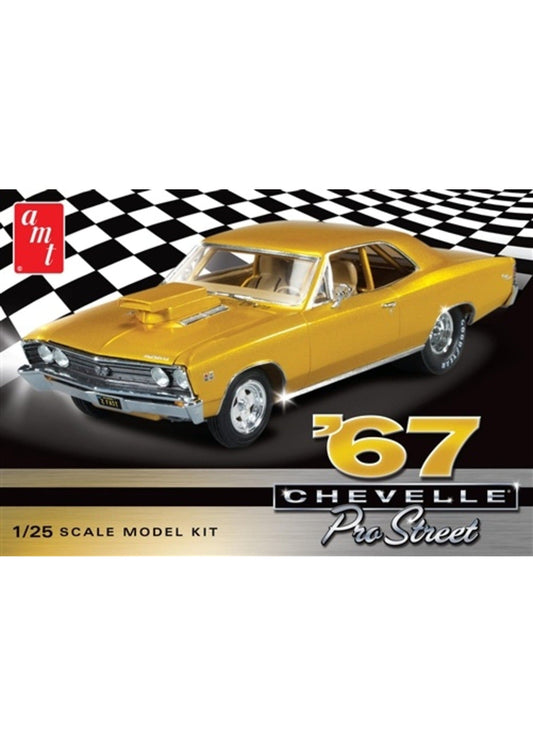 AMT Scale Model Kits '67 Chevy Chevelle Pro 1:25