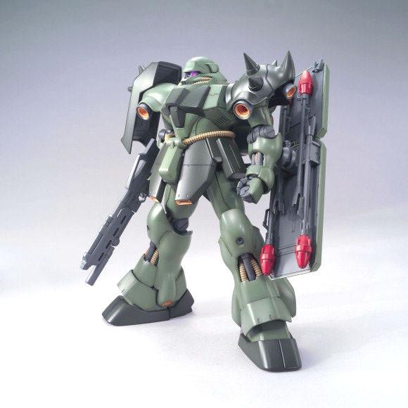 BAN Scale Model Kits 1/100 MG AMS-119 Geara Doga