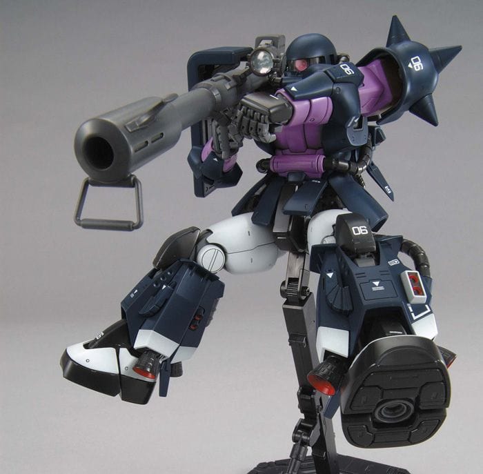 BAN Scale Model Kits 1/100 MG MS-06R-1A Zaku II (Black Tri-Stars) (Ver. 2.0)
