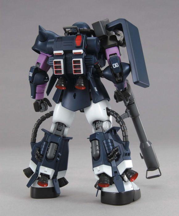BAN Scale Model Kits 1/100 MG MS-06R-1A Zaku II (Black Tri-Stars) (Ver. 2.0)