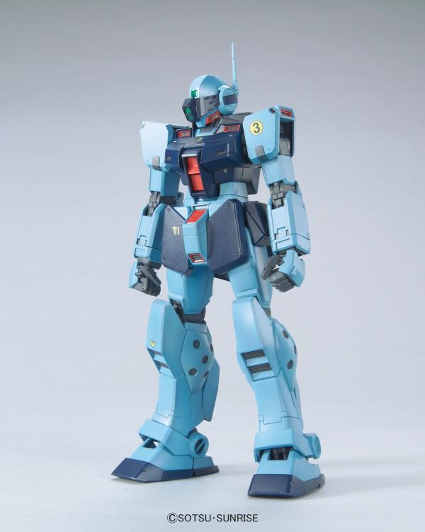 BAN Scale Model Kits 1/100 MG RGM-79SP GM Sniper II