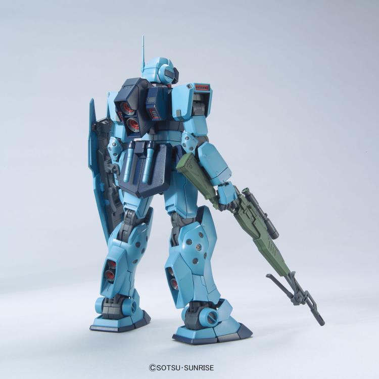 BAN Scale Model Kits 1/100 MG RGM-79SP GM Sniper II