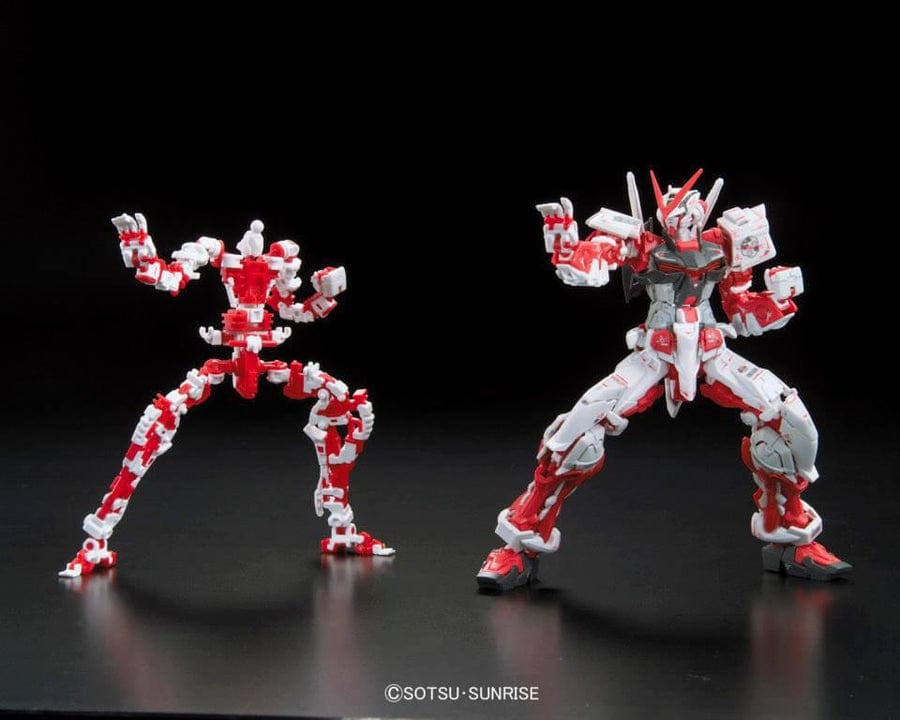 BAN Scale Model Kits 1/144 RG #19 Gundam Astray Red Frame