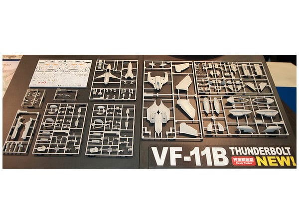 Clarksville Hobby Depot LLC Scale Model Kits 1/72 Hasegawa Macross Plus VF-11B Thunderbolt