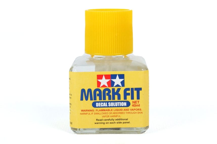 Mr. Mark Waterslide Decal Softer & Setter from Mr.Hobby 40ml