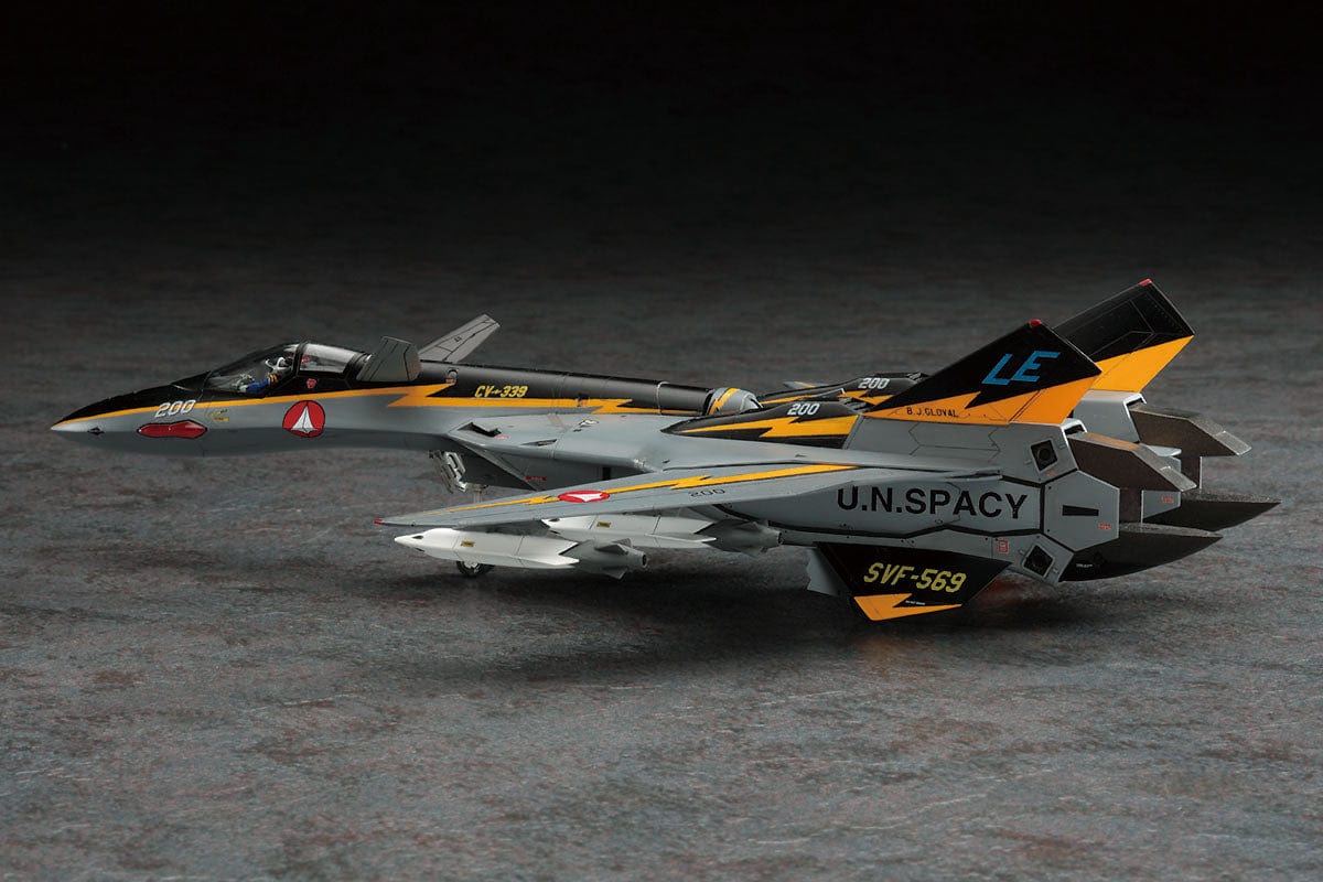 Hasegawa Scale Model Kits 1/72 Hasegawa Macross Plus VF-19A "SVF-569 Lightnings" w/High-maneuver Missiles