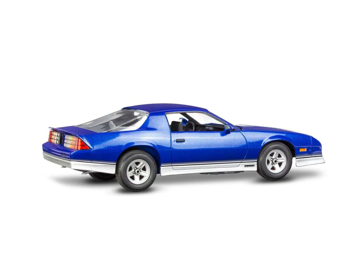 RMX Scale Model Kits 1/24 Revell 1985 Camaro Z-28