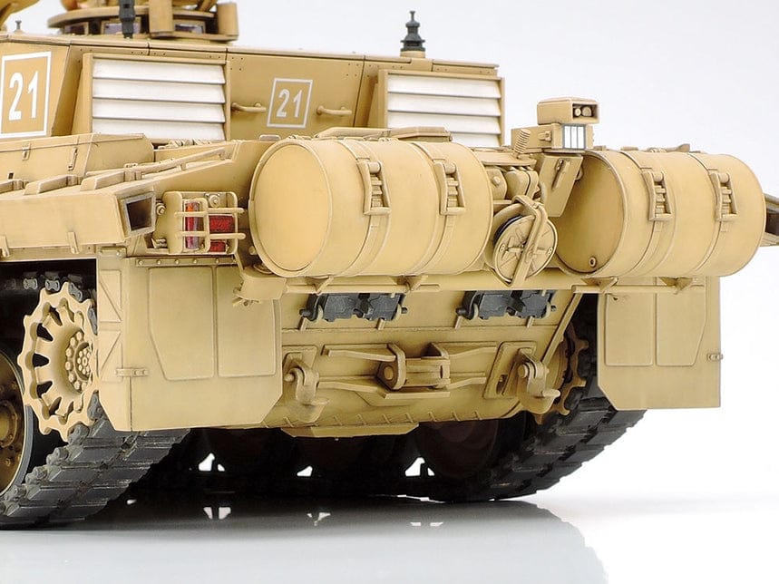 Tamiya Scale Model Kits 1/35 Tamiya British Mbt Challenger 2 (Desertised)