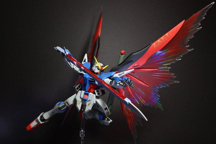 新品 MG 1/100 デスティニーガンダム エクストリームブラストモードガンダム