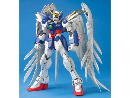 BAN Scale Model Kits 1/100 MG Wing Gundam Zero (EW)