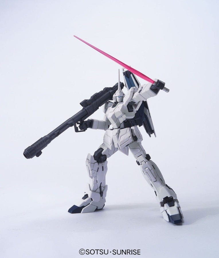 BAN Scale Model Kits 1/44 HGUC #101 RX-0 Unicorn Gundam (Unicorn Mode)