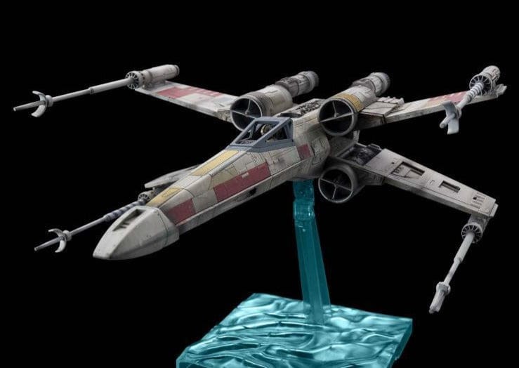 Clarksville Hobby Depot LLC Scale Model Kits 1/72 Star Wars X-Wing Starfighter Red 5 (Rise of Skywalker)