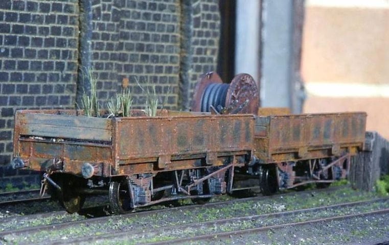 Deluxe Materials Scale Model Accessories Deluxe Materials Scenic Rust