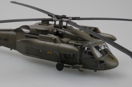 Hobby Boss Scale Model Kits 1/72 Hobby Boss UH-60A Blackhawk