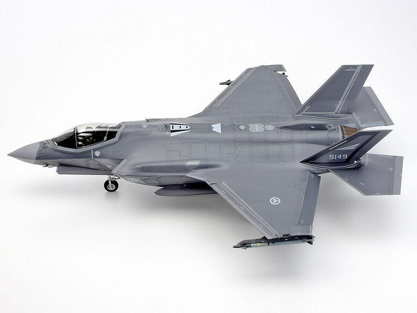 Tamiya Scale Model Kits 1/48 Tamiya Lockheed F-35A Lightning II